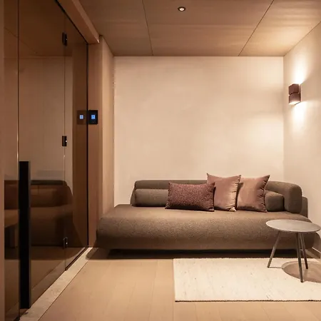 Domenigs Luxury Apartments-3