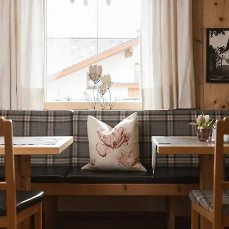 Apart Hotel Garni Kofler-3